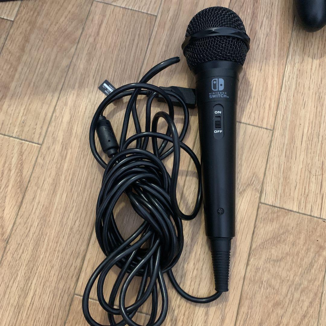 任天堂スゥィッチ。スマブラ、マリカー、スプラトゥーン、ポケモン、マイクです。