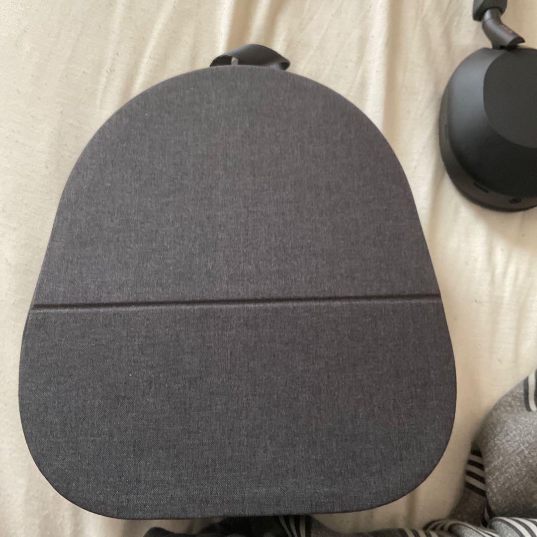 z*a様 ワイヤレスヘッドフォン ブラック　WH−1000XM5