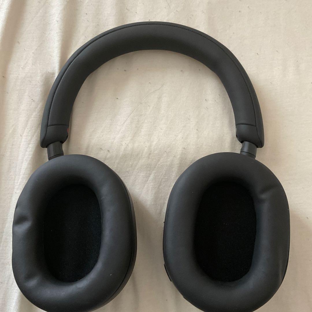 z*a様 ワイヤレスヘッドフォン ブラック　WH−1000XM5