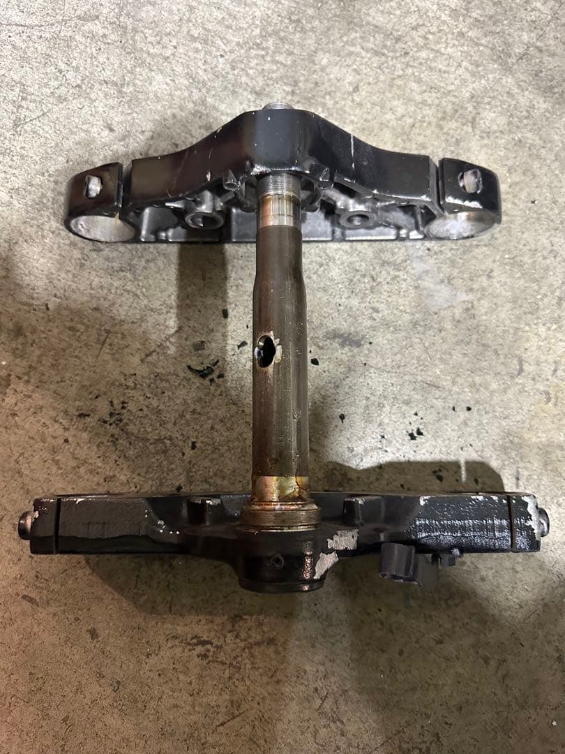 ヤマハ　ドラッグスター400 純正品　トリプルツリー　曲がりなし