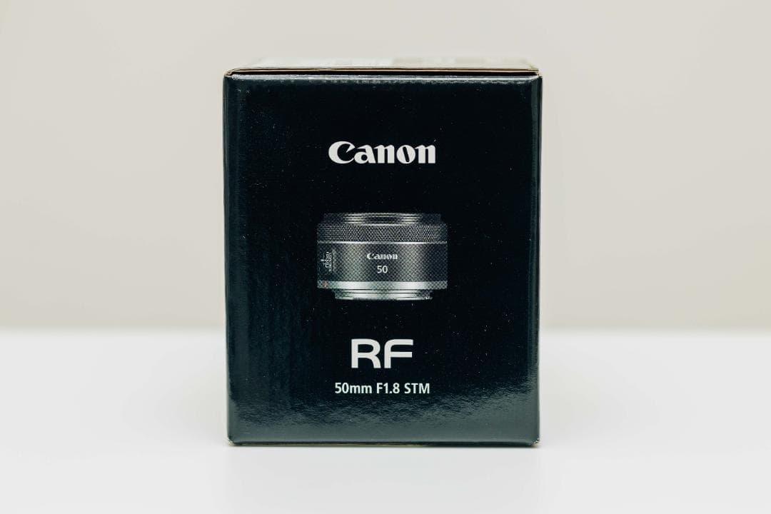 Canon RF50mm F1.8 STM / 純正フード、フィルター付