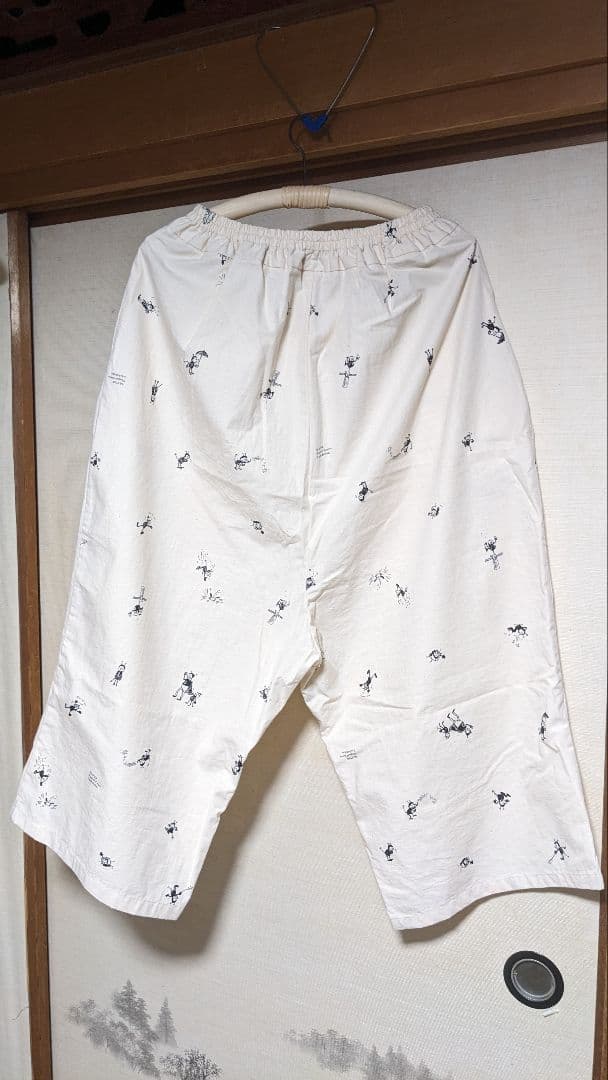 RAD M CO. カジュアルパンツ ホワイトブリキン