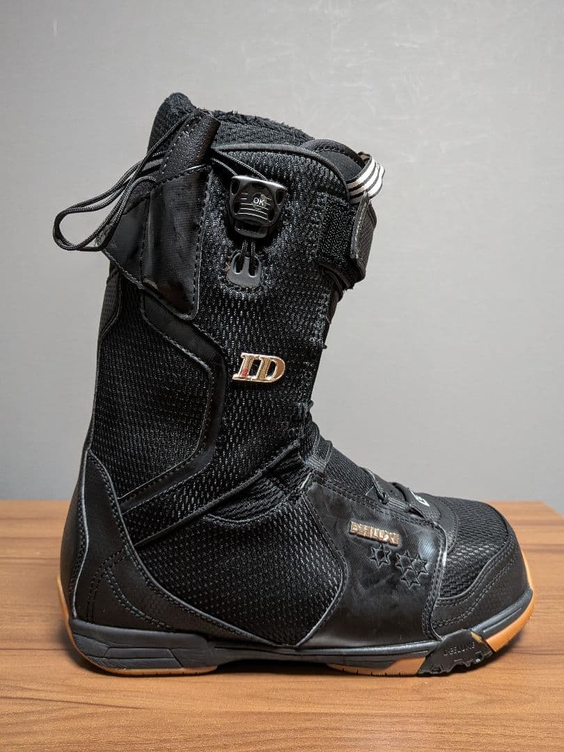 ID スノーボードブーツ ブラック