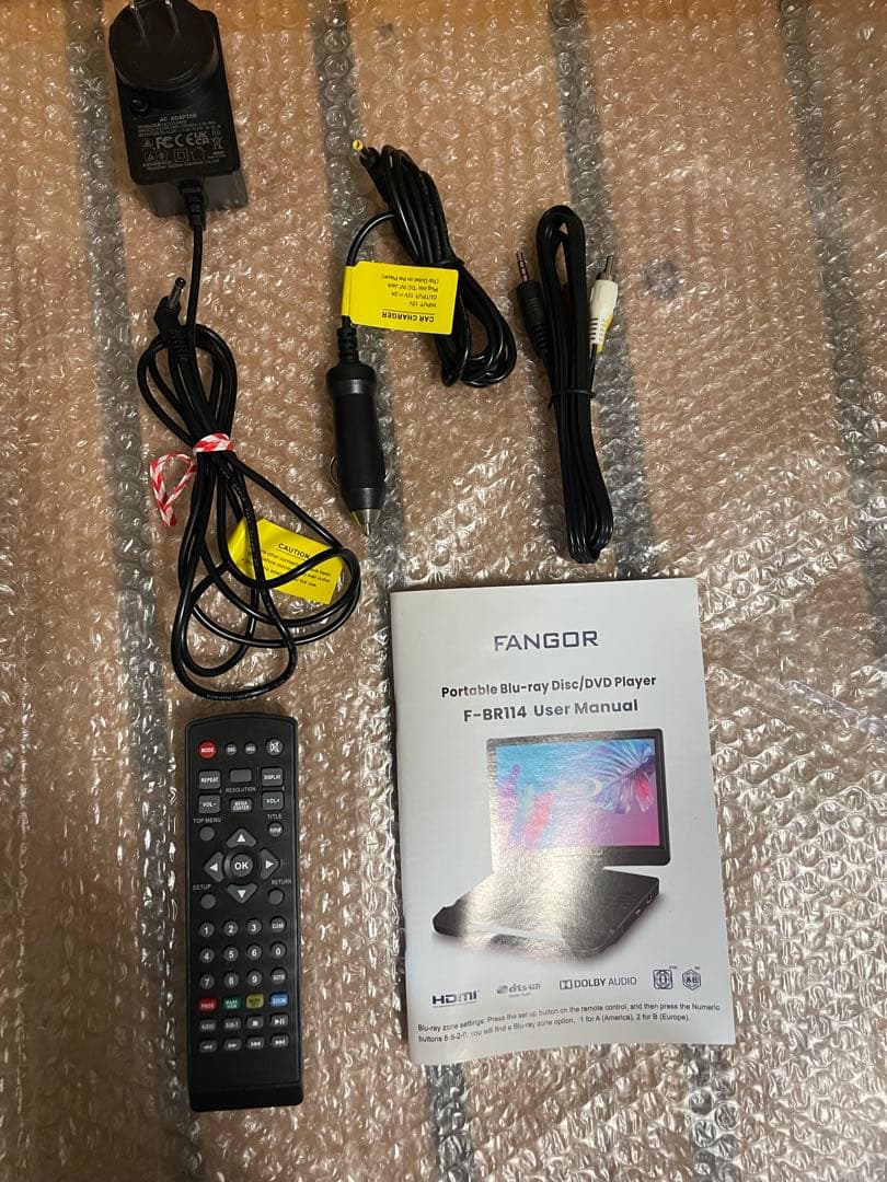24年製 付属品完備ポータブルDVD・BD・Blu-ray・ブルーレイプレーヤー