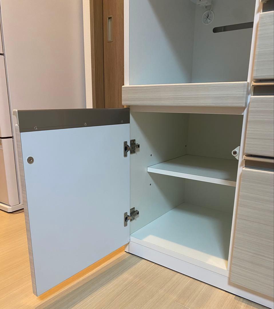 ひゆり⭐︎【ニトリ】キッチンボード ホワイト 幅120 食器棚