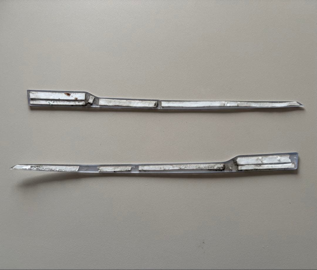 【超希少】EUスバル純正 VMレヴォーグ ウィンドウモール