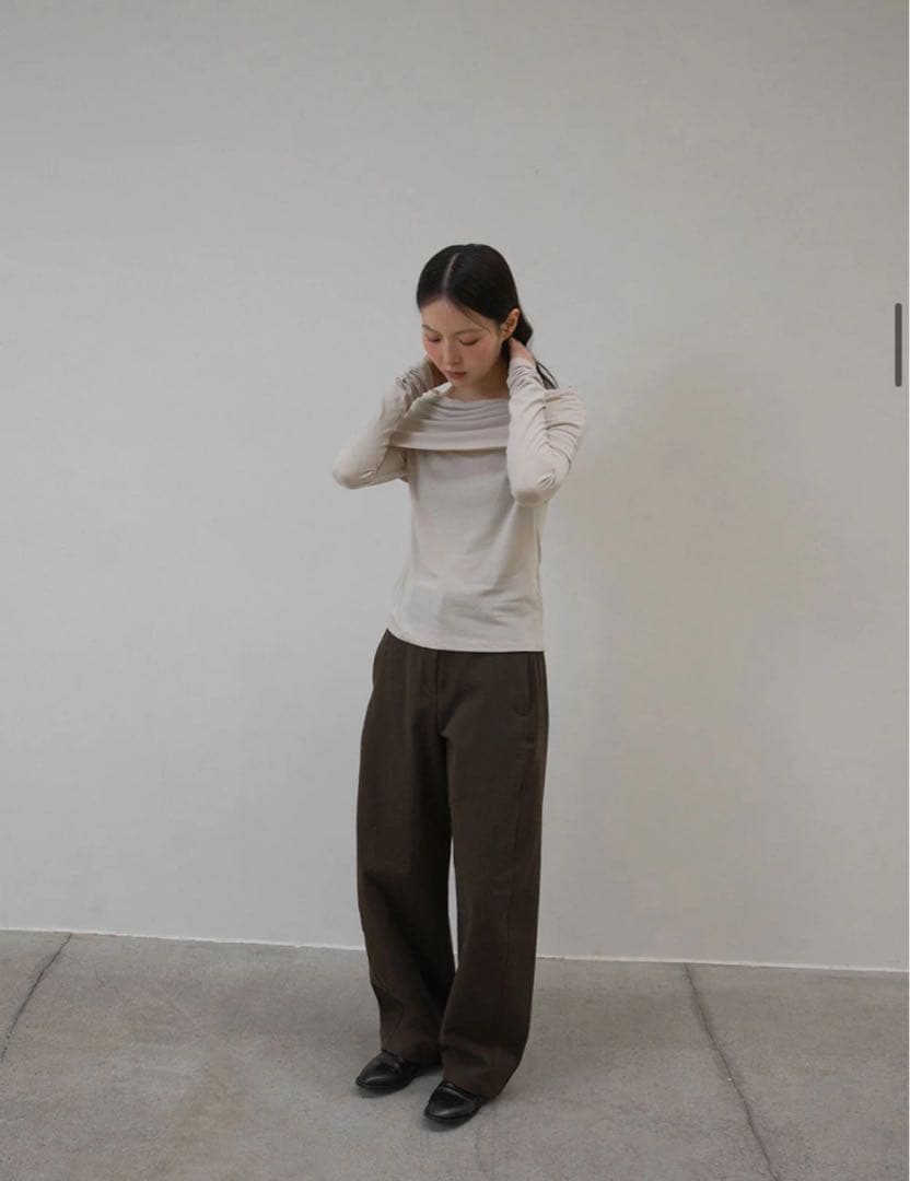 <ohtoro> Belted Curved Pantsブラウンベルト付き