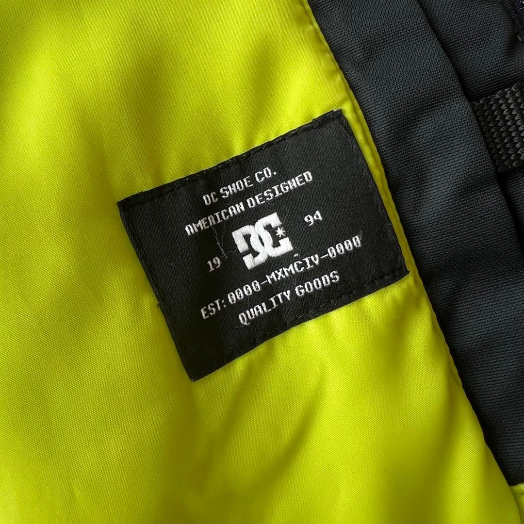 【DC】ディーシーシューズ　150相当　スノボ　スノーボード　ウェア　ジャケット