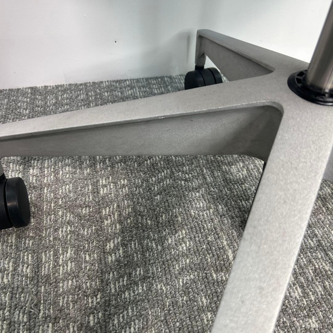 Herman Miller,セトゥーチェア グレー系 オフィスチェア　メッシュ