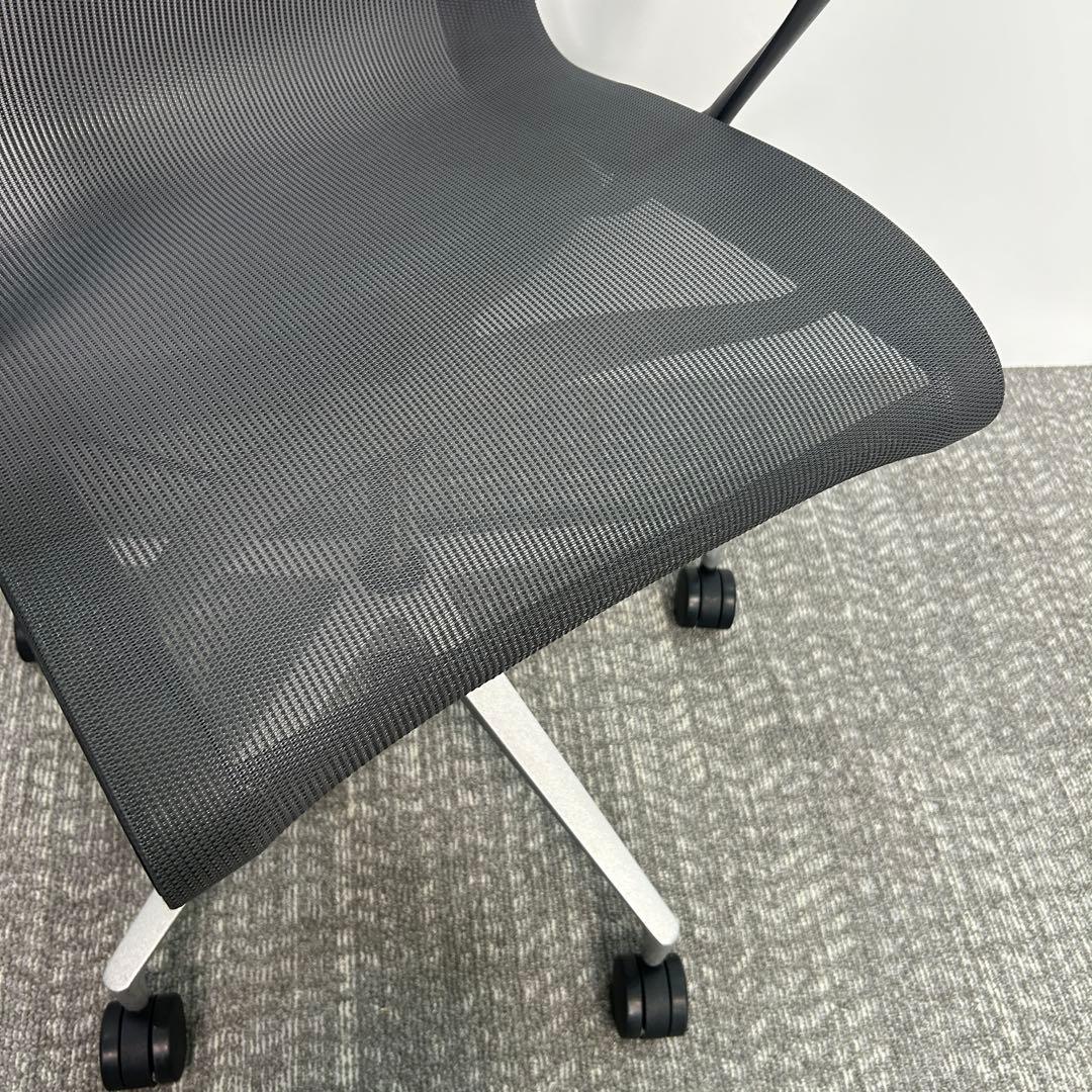 Herman Miller,セトゥーチェア グレー系 オフィスチェア　メッシュ