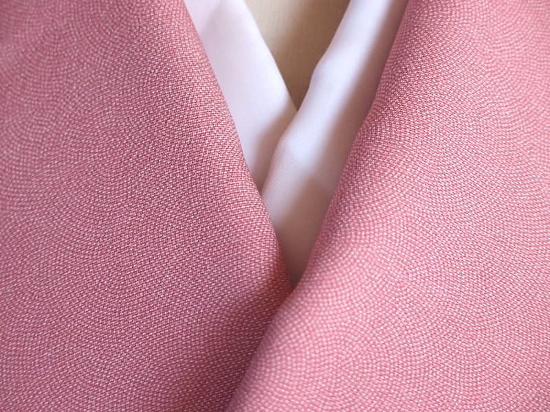 未使用　彫刻伊勢型　超極鮫江戸小紋（華やか薄桃）正絹美品　逸品