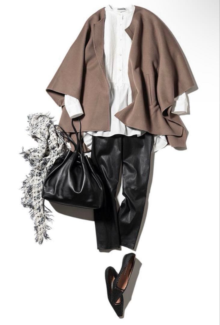 セオリーリュクス　Motion Light Nicol ポンチョ