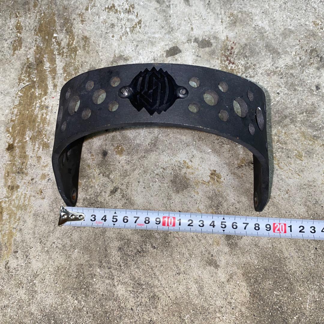 ローランドサンズデザイン　エボ・ソフティル用フェンダーブレース