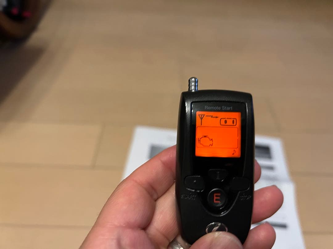 ひ*ん様 レクサスCT200h純正リモートスタート(エンジンスターター)