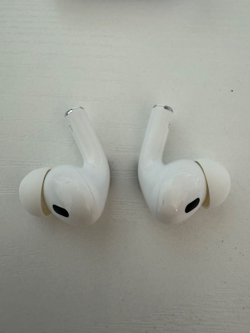 純正　AirPods pro 第2世代　本体