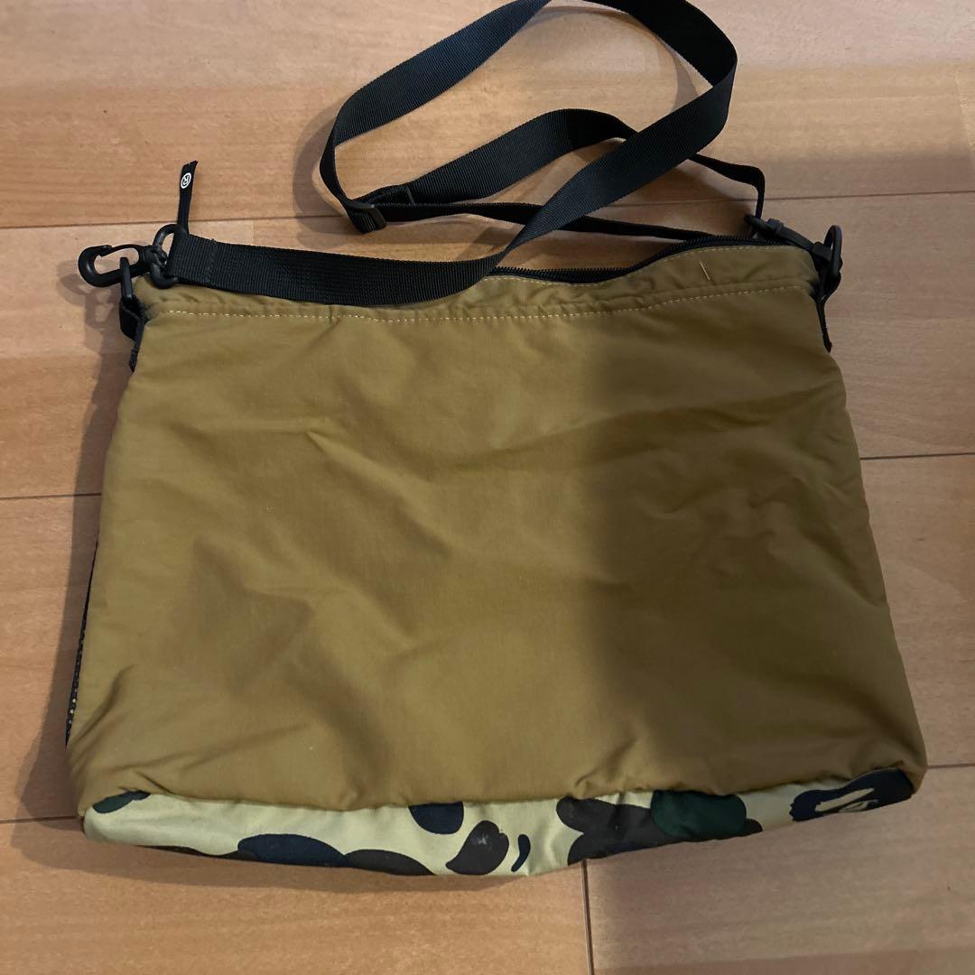 美品　a bathing ape ショルダーバッグ