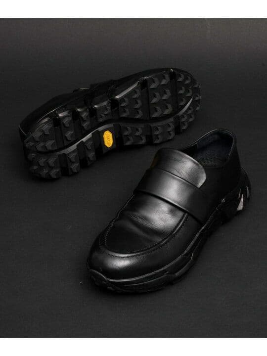 メゾンスペシャル レザーローファースニーカー ビブラムソール