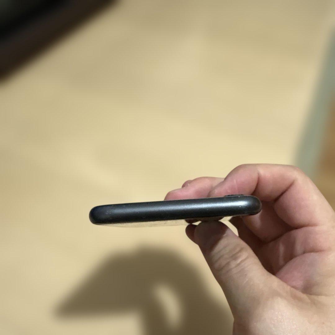 ■箱あり｜SIMフリー■ iPhone8 ブラック 64G