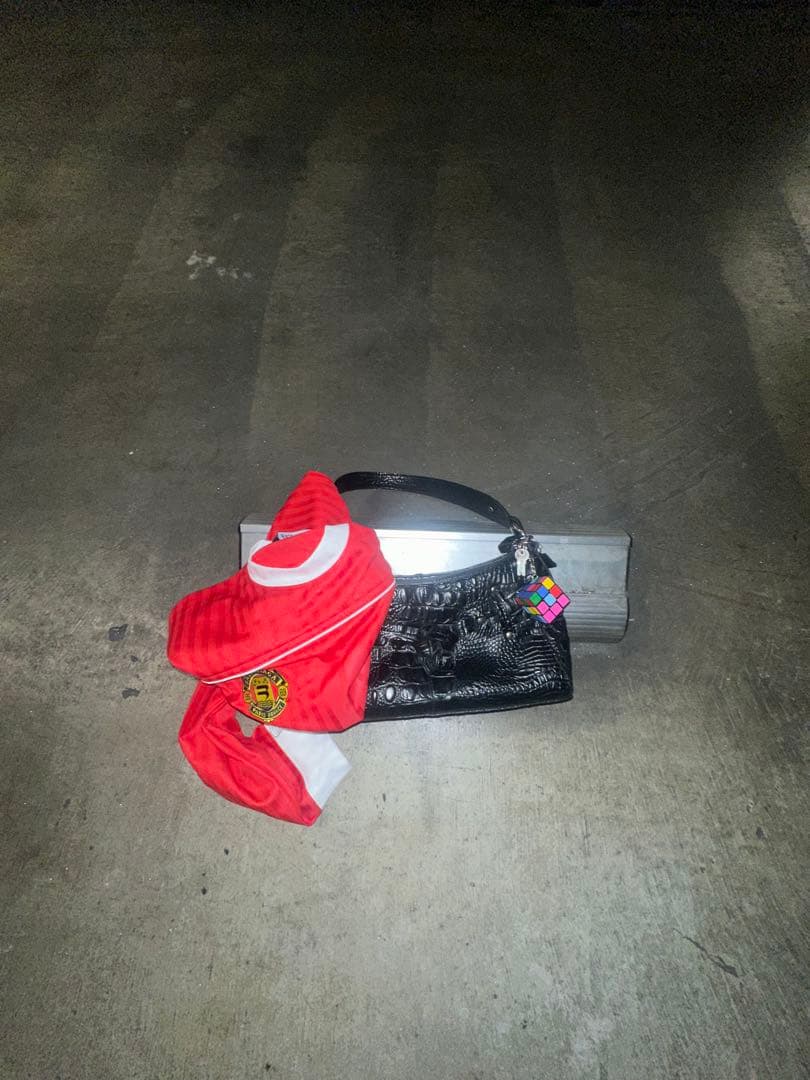 balenciagaユニフォームスカーフ