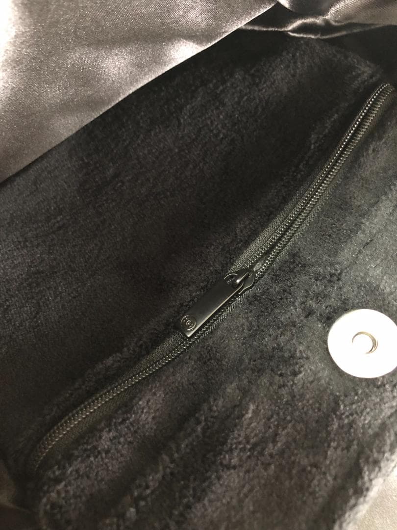 ほぼ未使用　｛黒+白｝ ノベルティ ショルダーバッグ