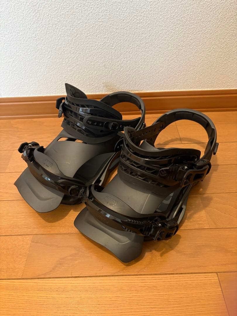 1*3様 フラックスDS ビンディング　Mサイズ　【美品】　箱付き