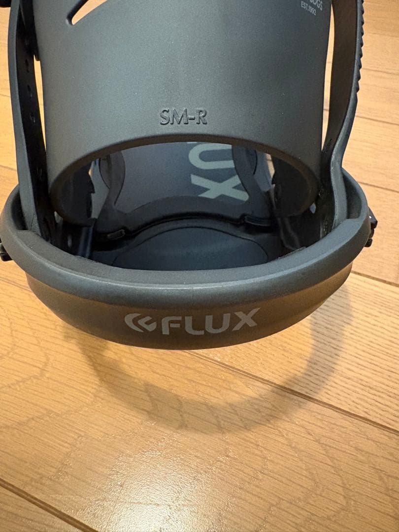 1*3様 フラックスDS ビンディング　Mサイズ　【美品】　箱付き