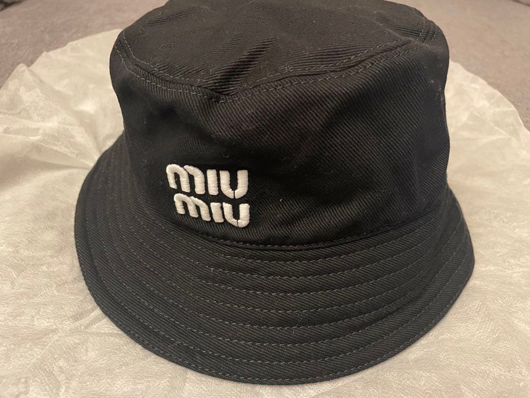 miumiu バケットハット ブラック