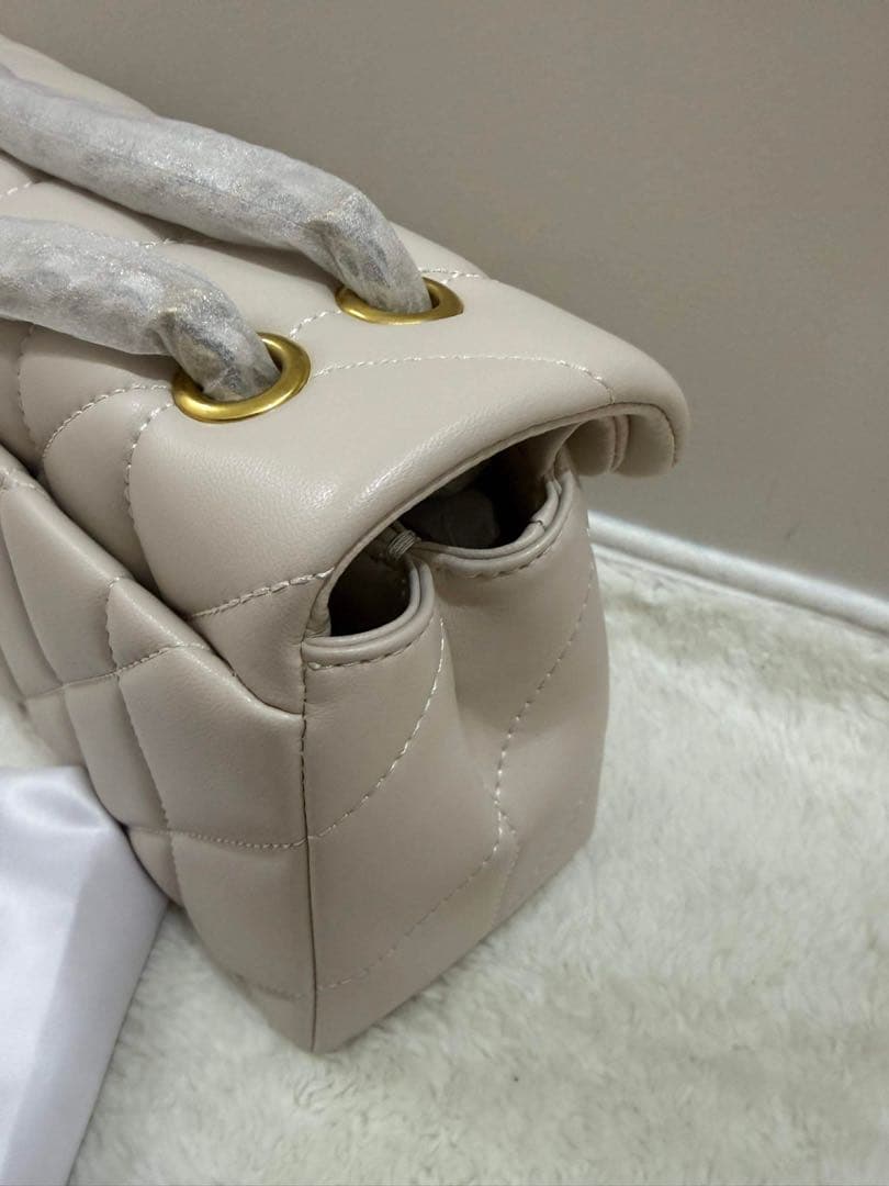 バッグ Coach Tabby Quilted 26cm