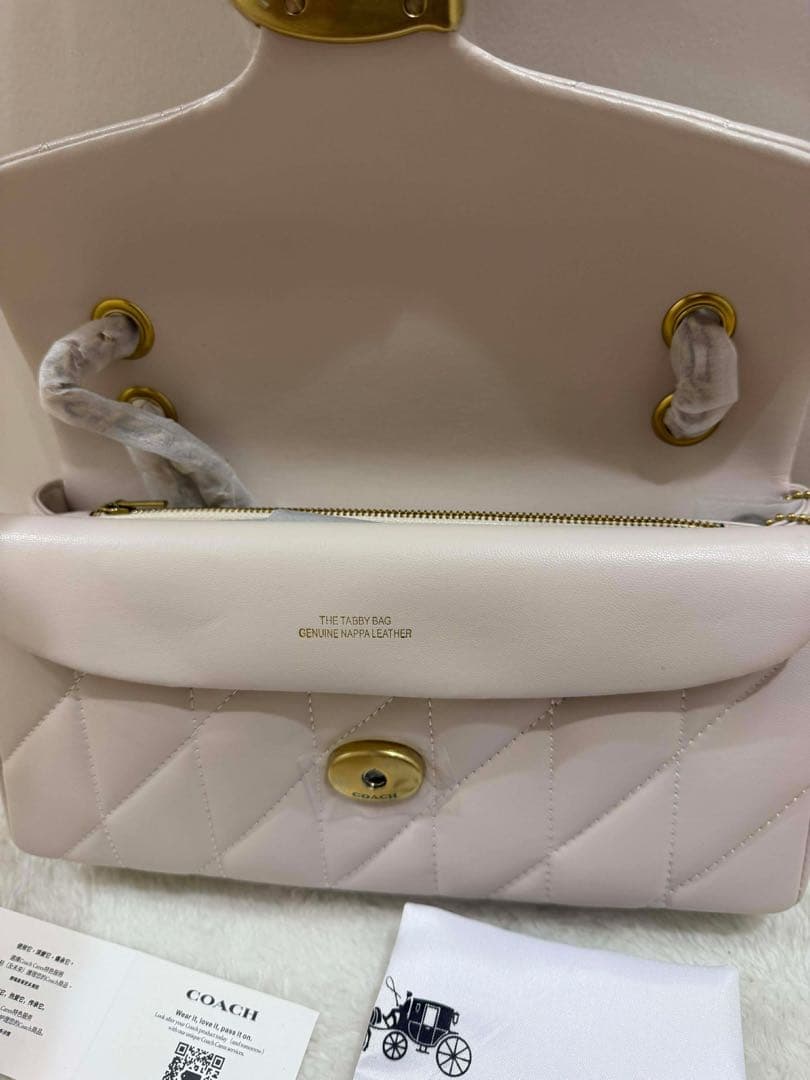 バッグ Coach Tabby Quilted 26cm