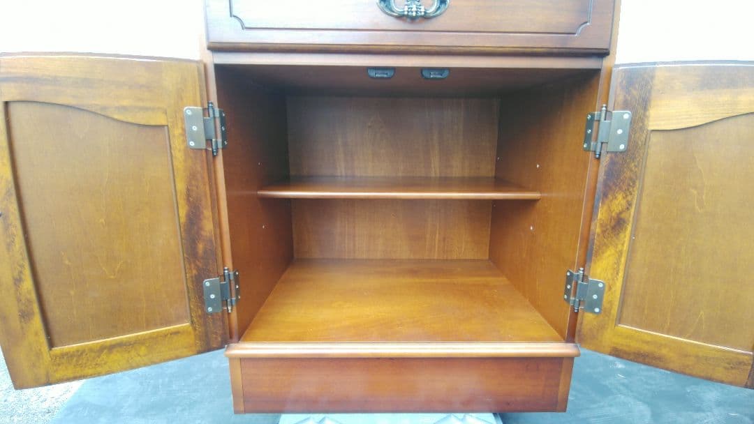 ヨースさま専用 カリモク家具 コロニアルシリーズQC1905NK リビングボード