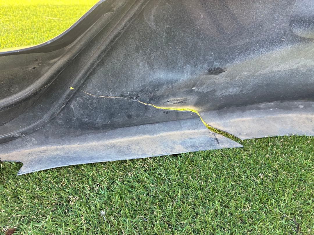 【絶版】ヴォクシー80前期 モデリスタフロントスポイラー ひび割れあり