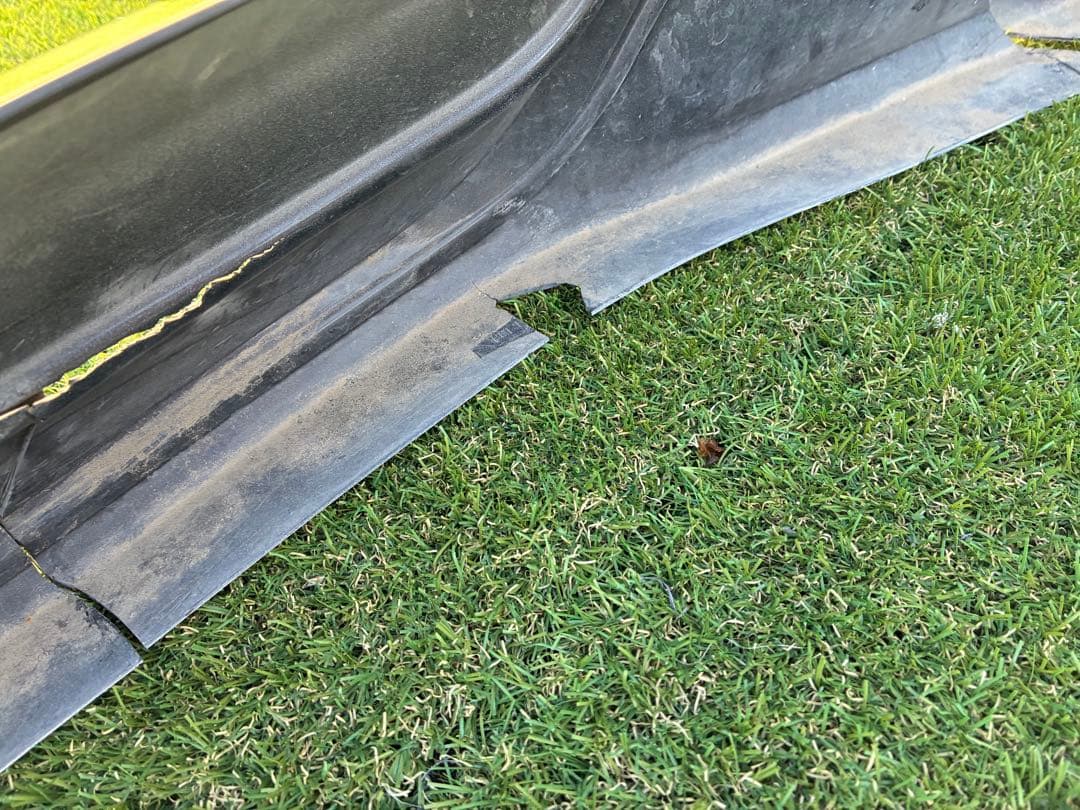 【絶版】ヴォクシー80前期 モデリスタフロントスポイラー ひび割れあり