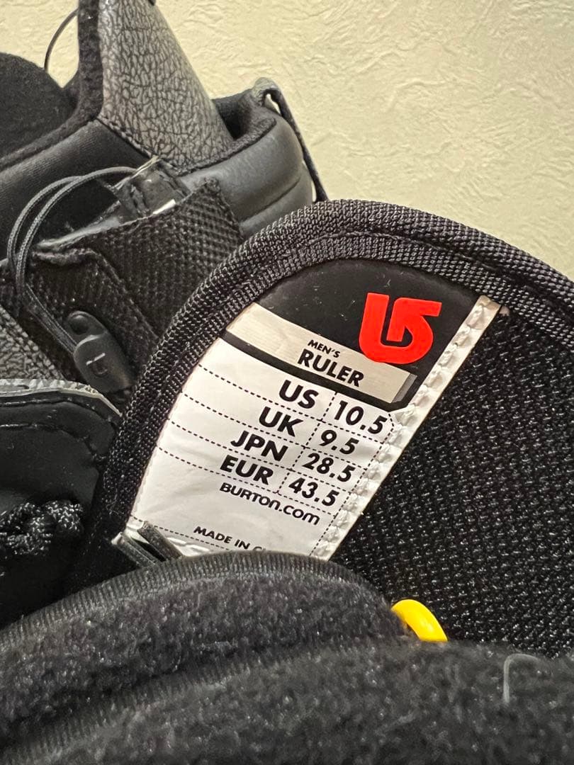 スノボブーツ　BURTON RULER 28.5センチ　ブラック
