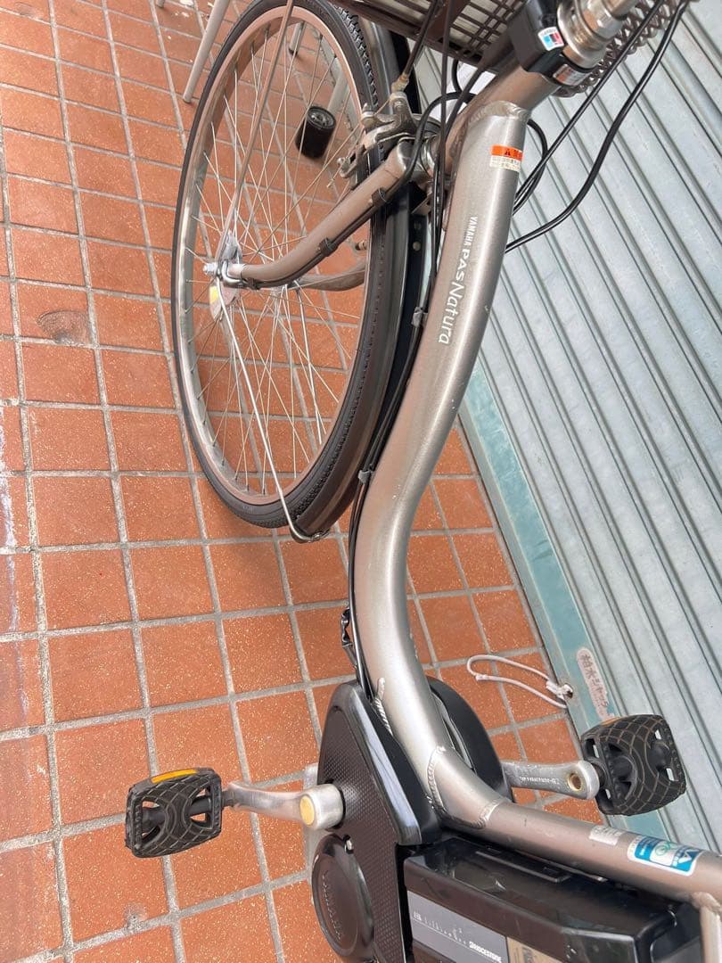 大阪市内配達無料ヤマハ電動アシスト自転車バッテリー8.9Ah シルバー