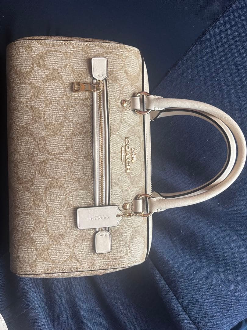 __sq341　Coach ショルダーバッグ ベージュ ロゴ