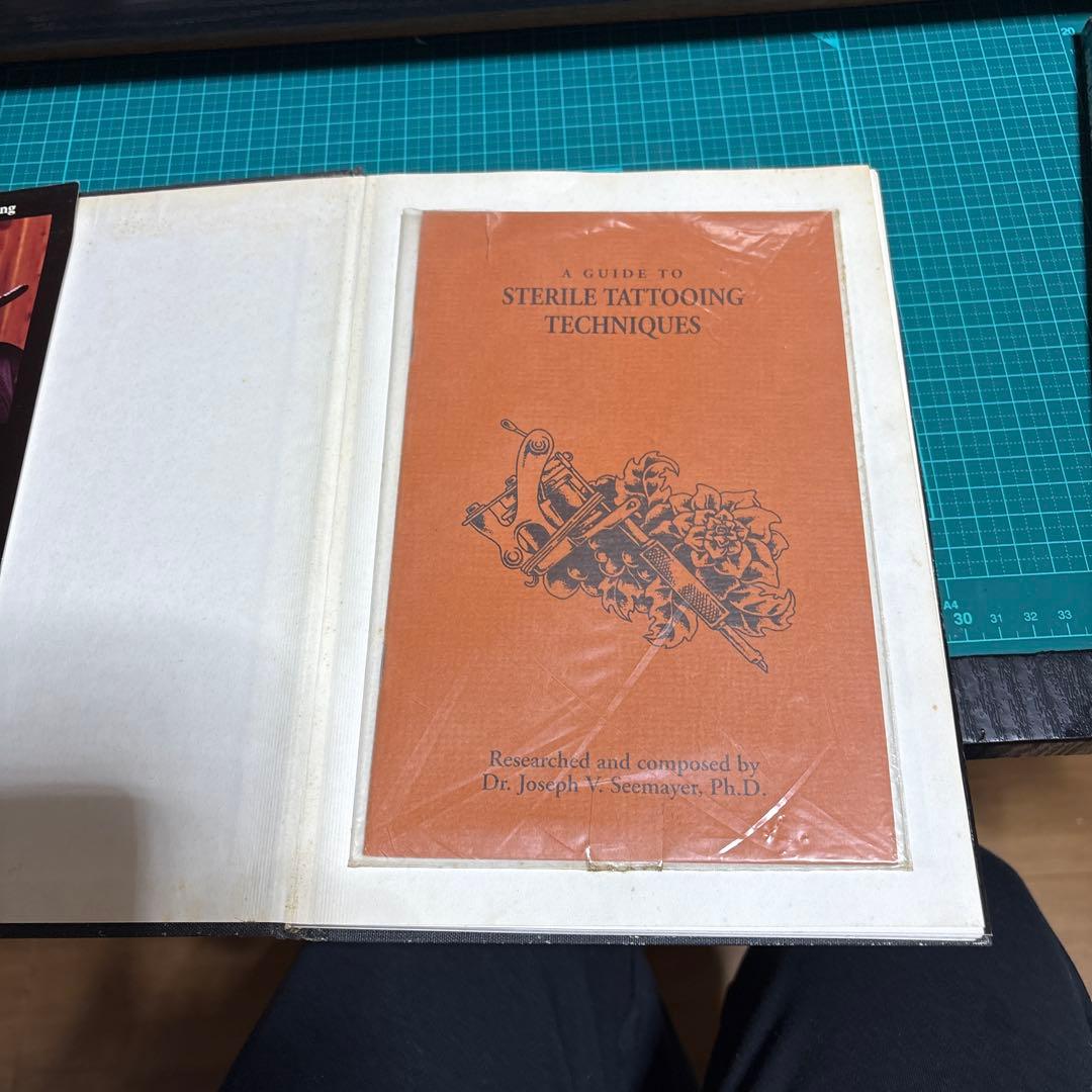 TATTOOING A to Z HUC SPAULDING 教科書