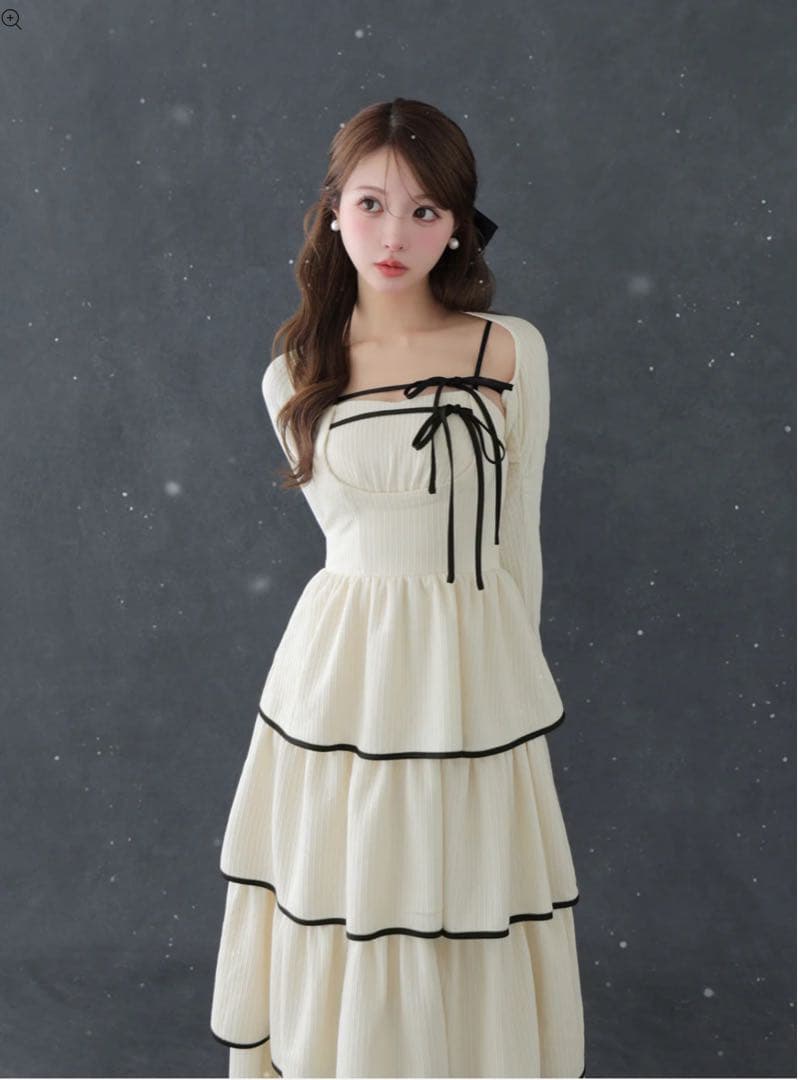 エムエメ　Tiered ribbon ensemble onepiece