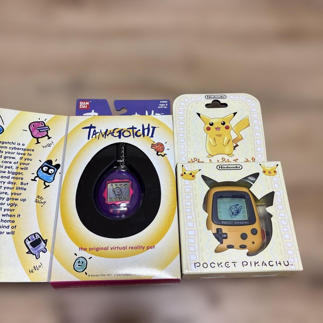 ポケットピカチュウ万歩計たまごっちセット！未開封品です。