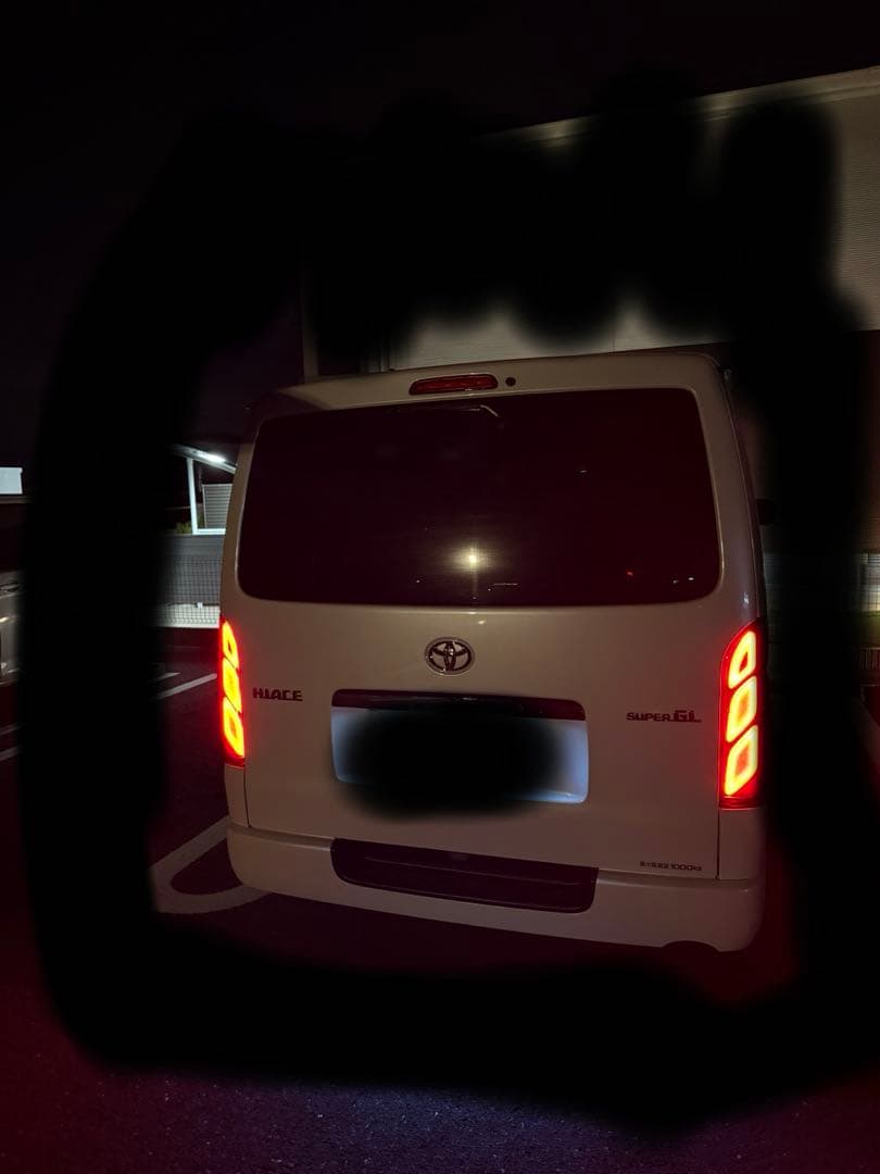 VLAND トヨタ ハイエース 200系 スモークテールライト