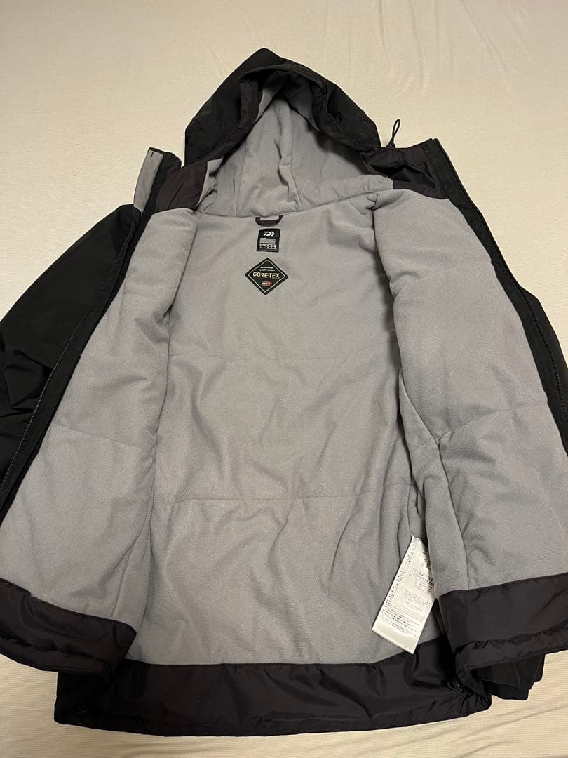 ダイワdw-1923ゴアテックス　プロダクトウィンタースーツ