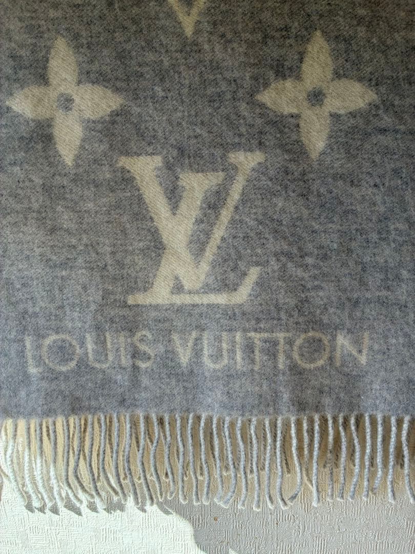 ☆☆RT 64619  LOUIS VUITTON マフラー