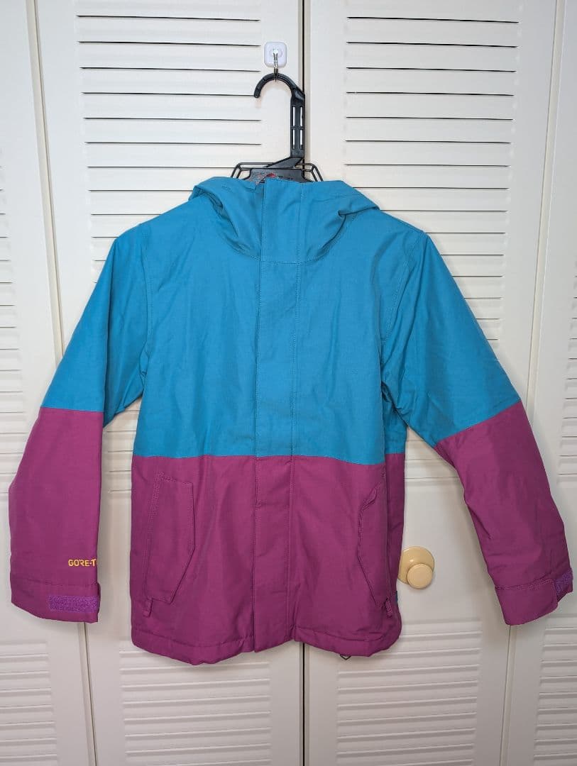 【値下げ】Burton Gore-tex 子ども用スノーボードウェア上下セット