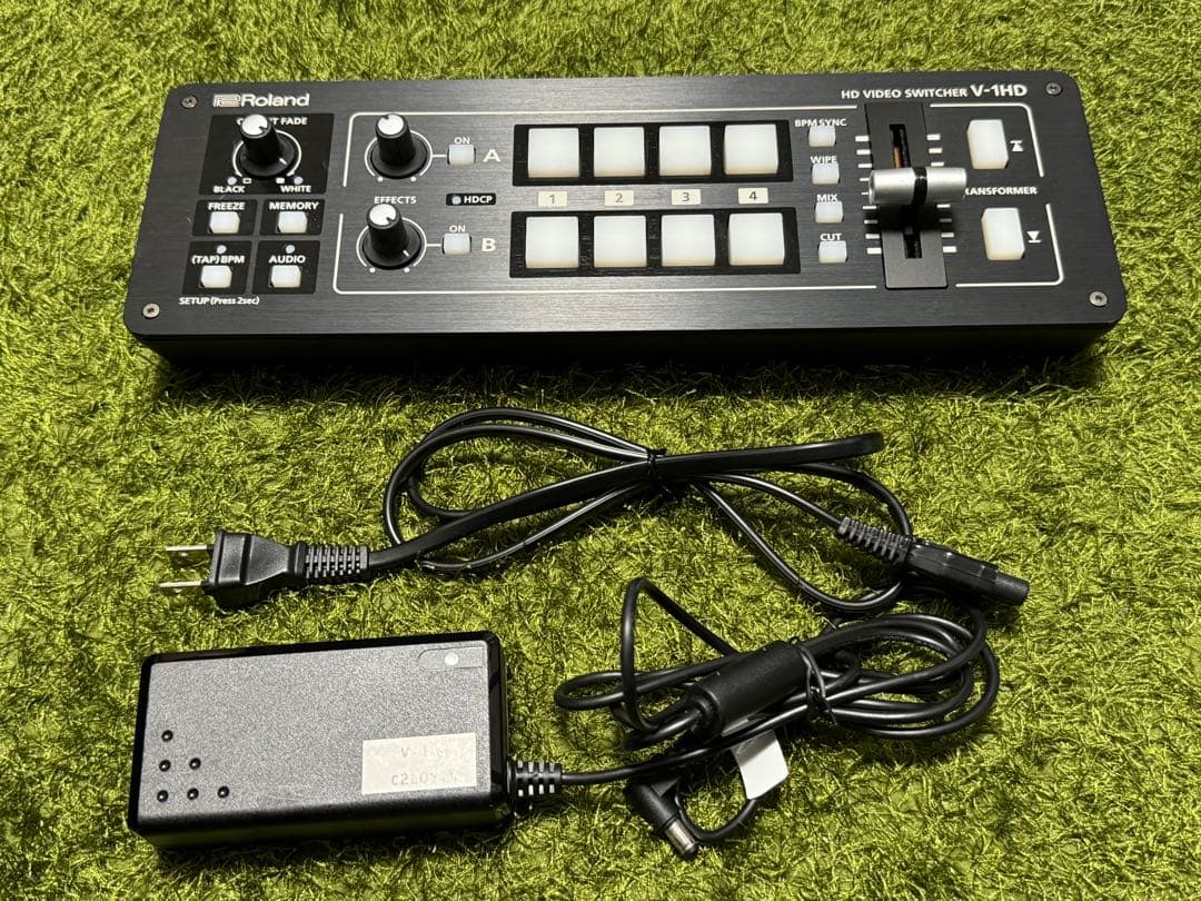ローランドRoland V-1HD　HDビデオスイッチャー