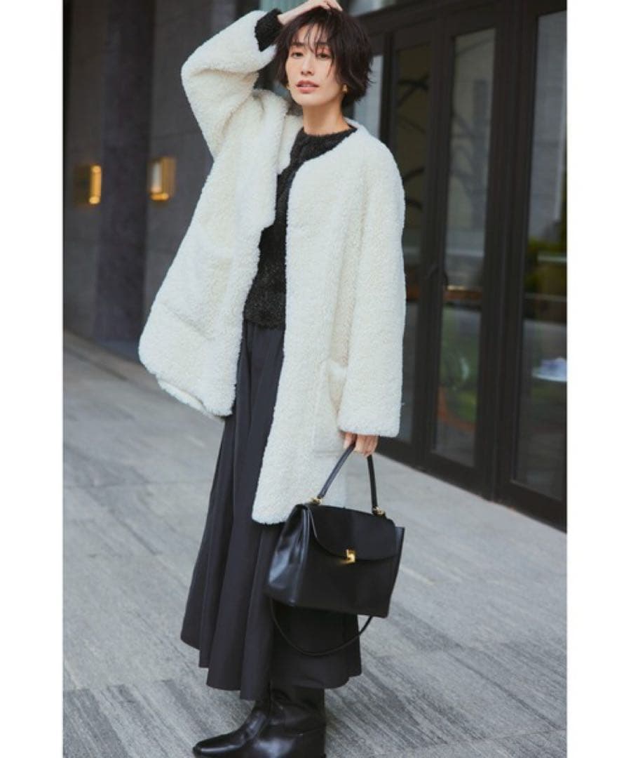 MilaOwen ミラ オーウェン　ノーカラーシャツカーブボアコート　美品