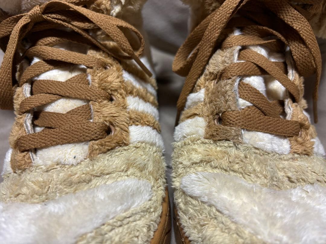 adidas Jeremyscott クマぬいぐるみ