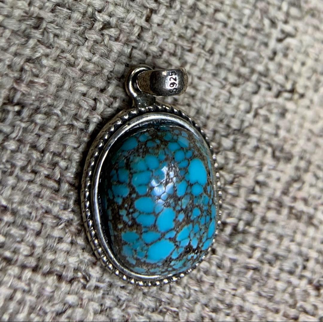 ターコイズ・ペンダント　トルコ石　天然石　tn837