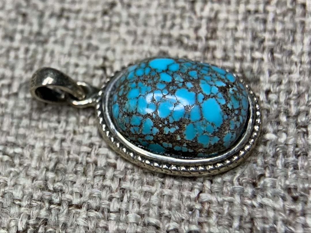 ターコイズ・ペンダント　トルコ石　天然石　tn837