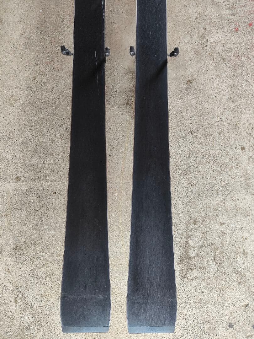 ROSSIGNOL ヒーローE14カーボン エリートカービングスキー板167cm