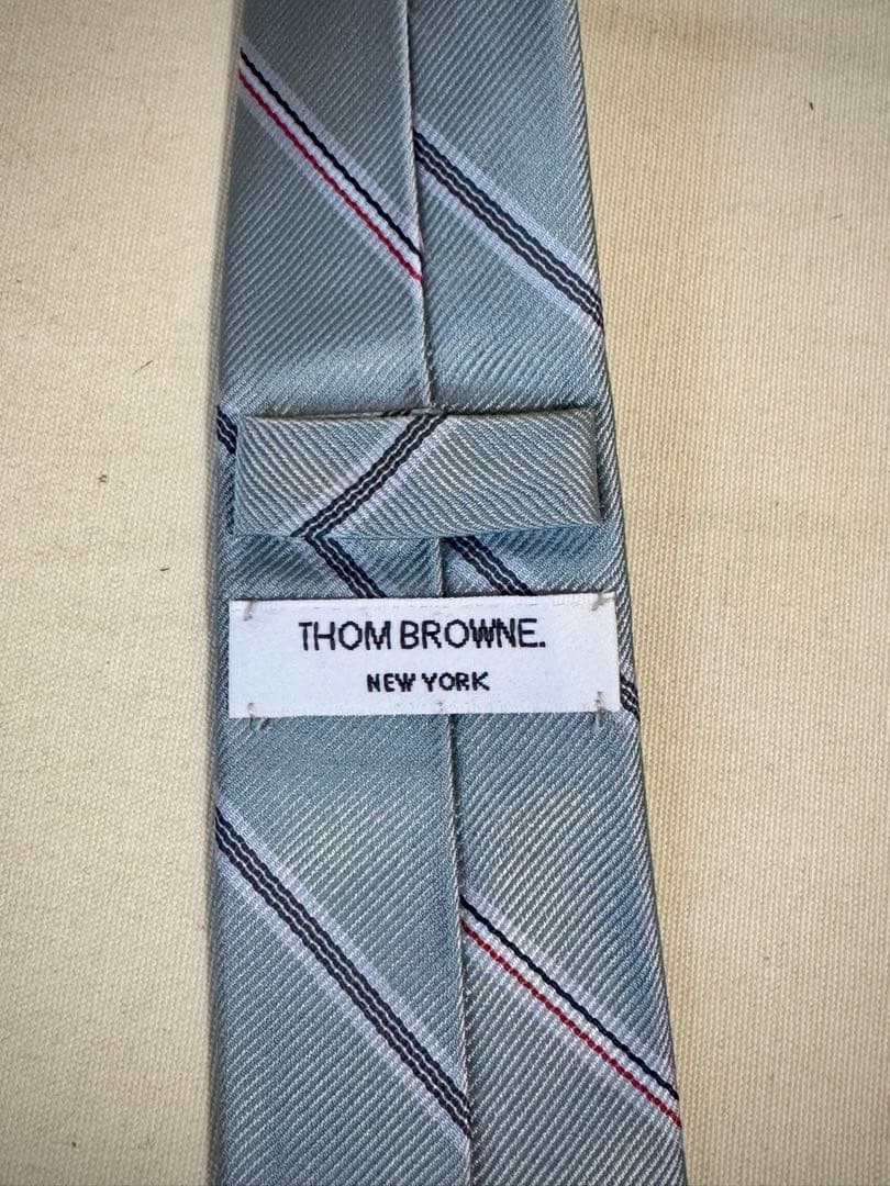 THOM BROWNE ネクタイ　レジメンタル