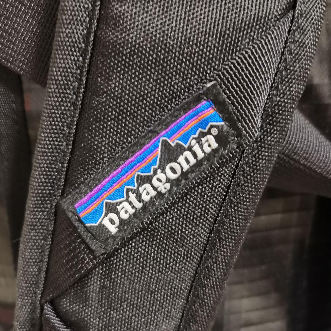 未使用級 patagonia ブラックホール ダッフル 40L ブラック